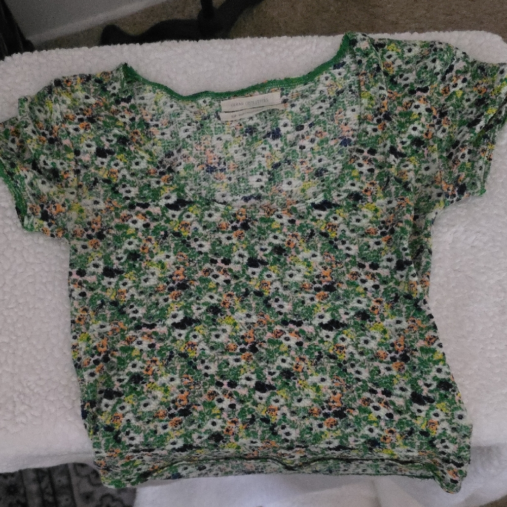 Urban Outfitters Multicolor Knit Top SIZE SMALL